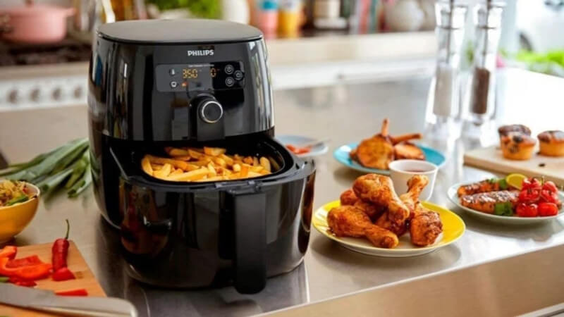 en genis hazneli airfryer